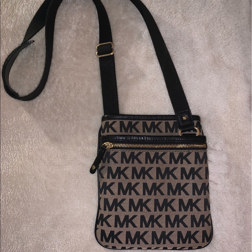 Michael Kors Crossbody Bag